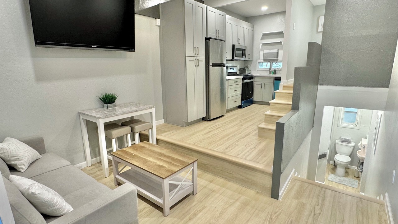 Photo of Livingroom in Makiki