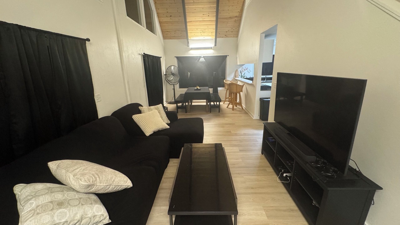 Photo of Livingroom in Makapala