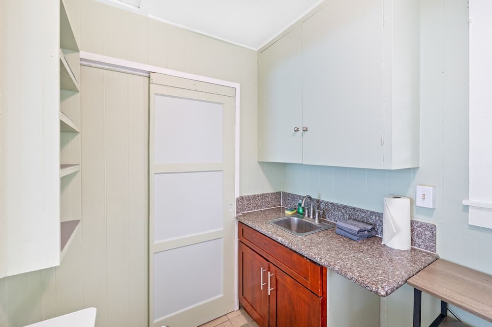 Photo of Kitchen in McCully - Moiliili