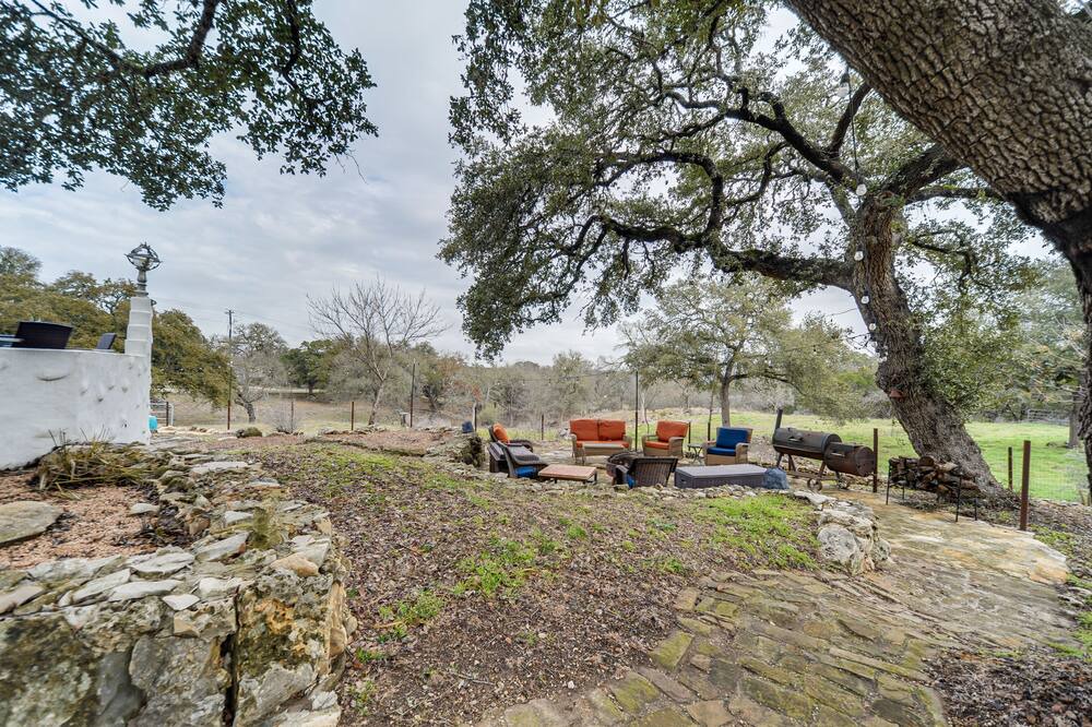 Photo of Outdoor in Spring Branch