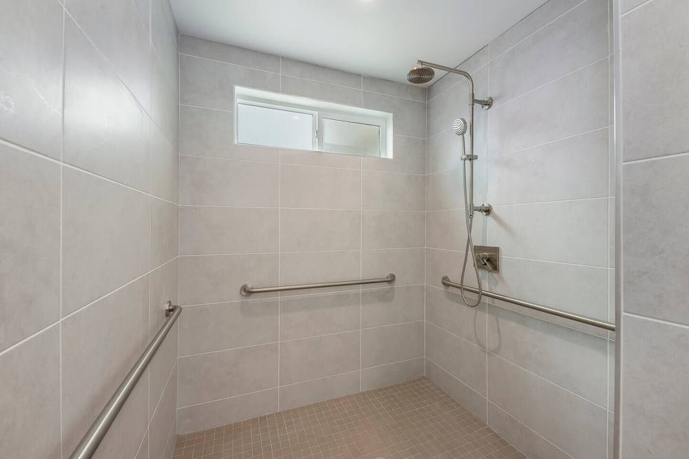 Photo of Bathroom in Kaneohe