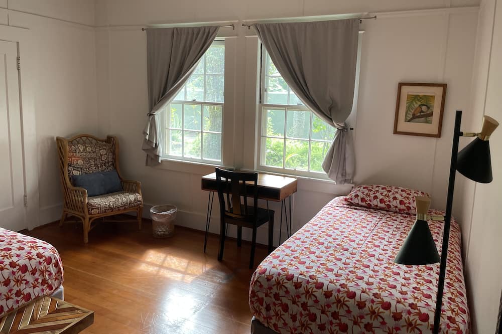 Photo of Bedroom in Makawao