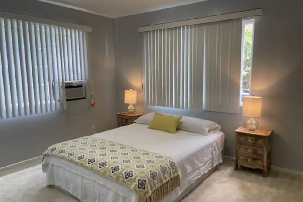 Photo of Bedroom in Pacific Heights