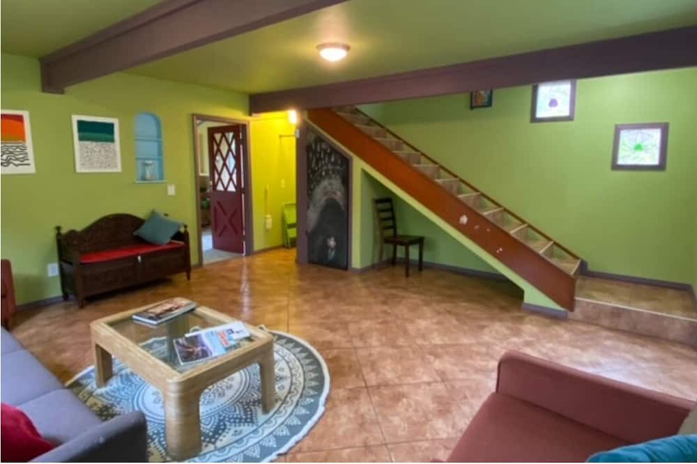 Photo of Livingroom in Fern Forest