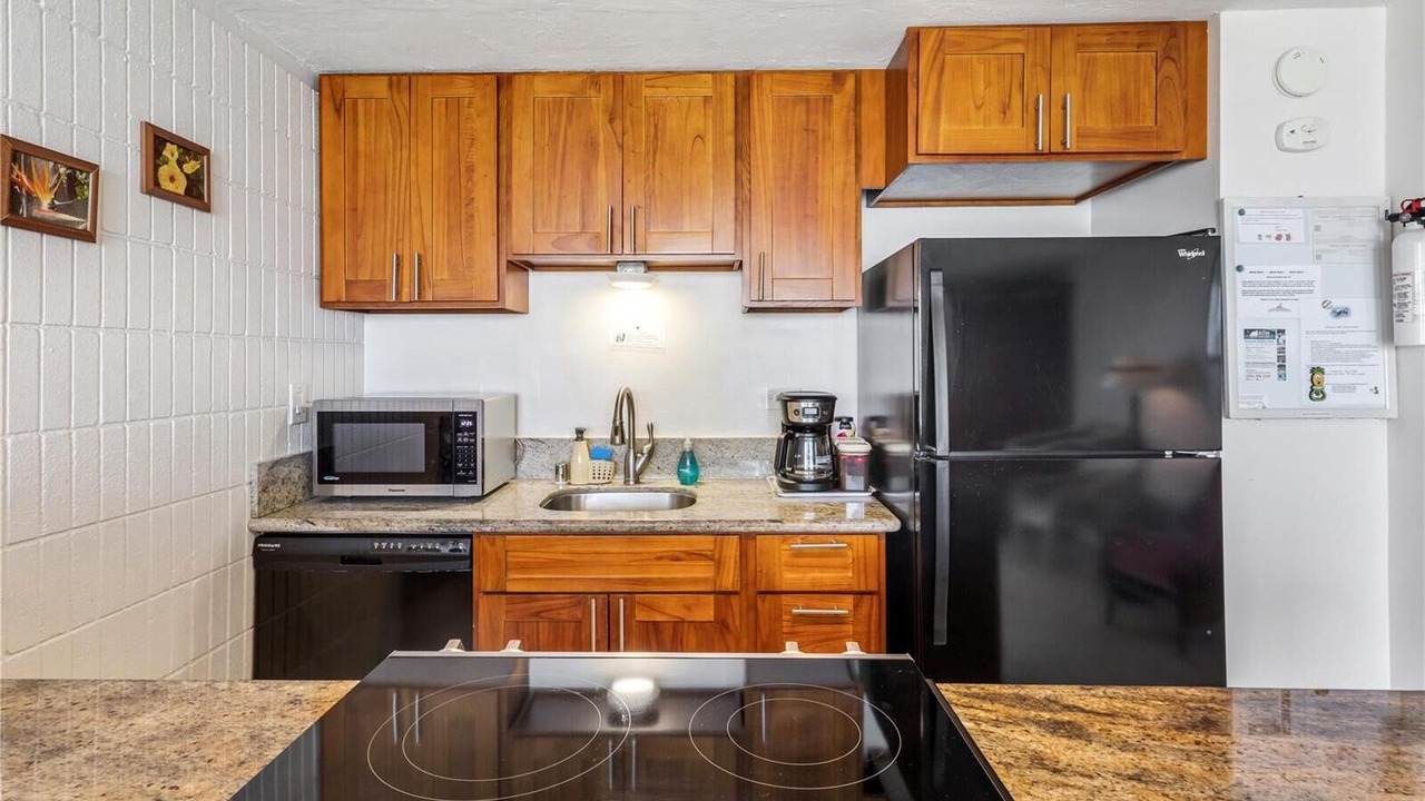 Photo of Kitchen in Punaluu