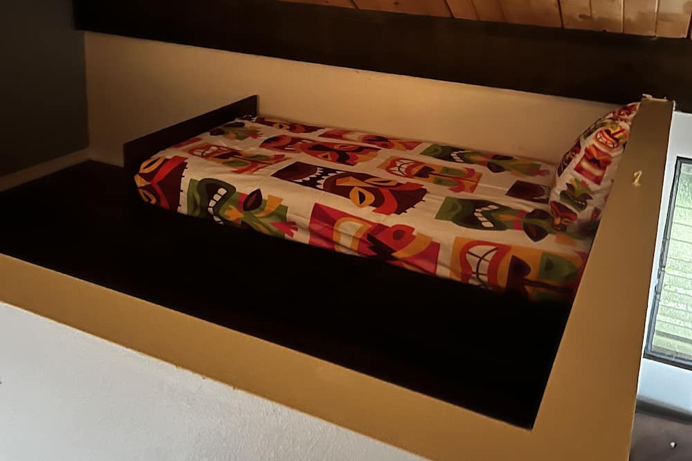 Photo of Bedroom in Kaunakakai