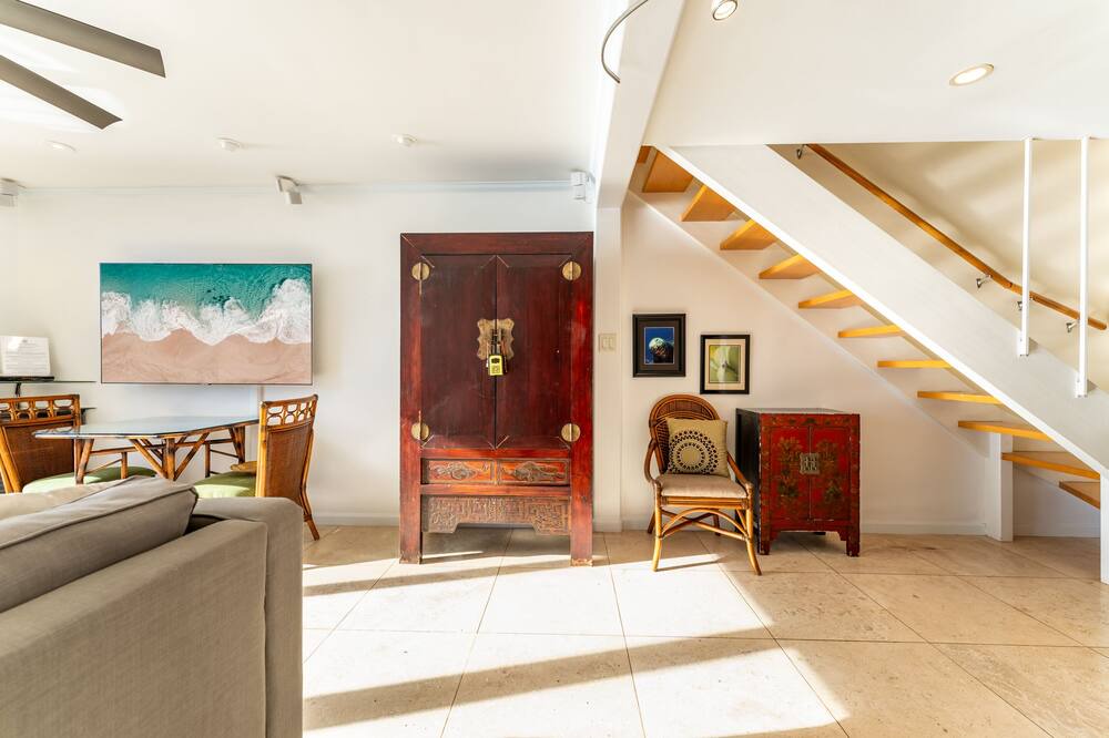 Photo of Livingroom in Maalaea