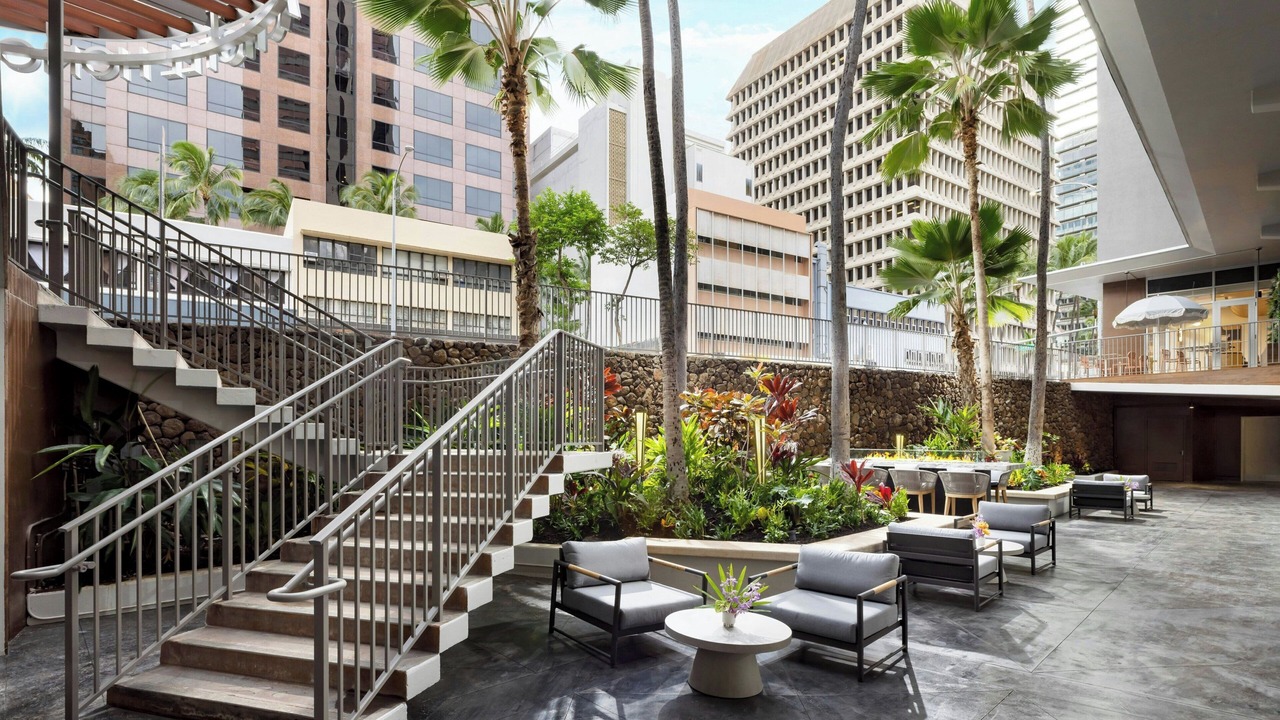 Photo of Others in Downtown Honolulu