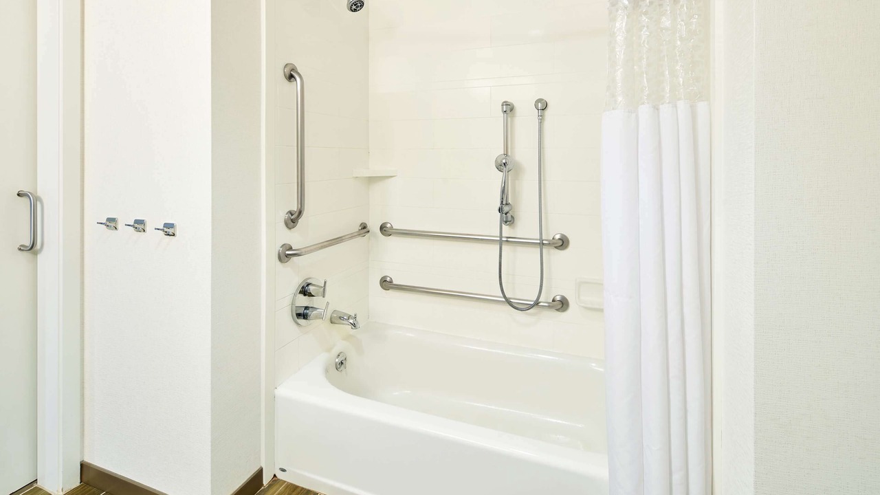 Photo of Bathroom in Kapolei