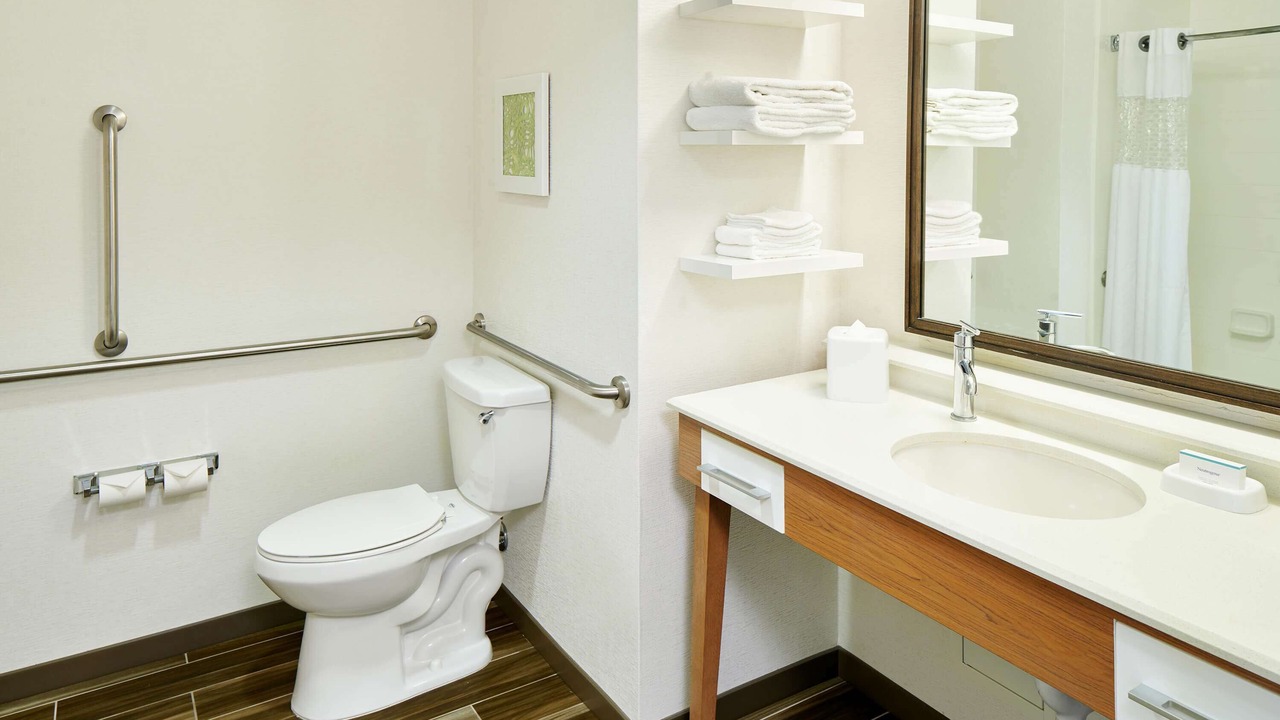 Photo of Bathroom in Kapolei
