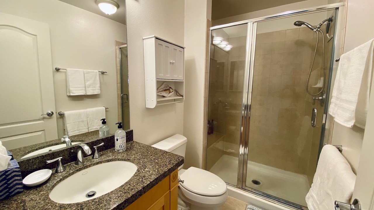 Photo of Bathroom in Kapolei