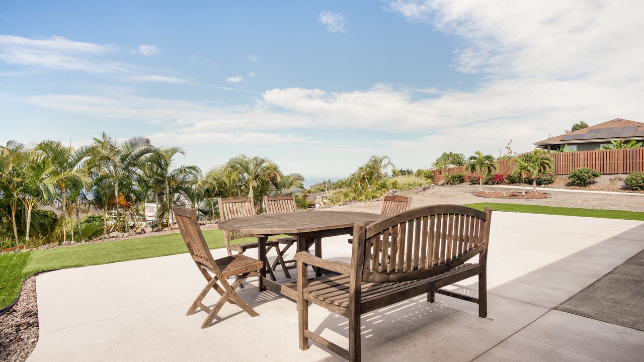 Photo of Outdoor in Kona Palisades