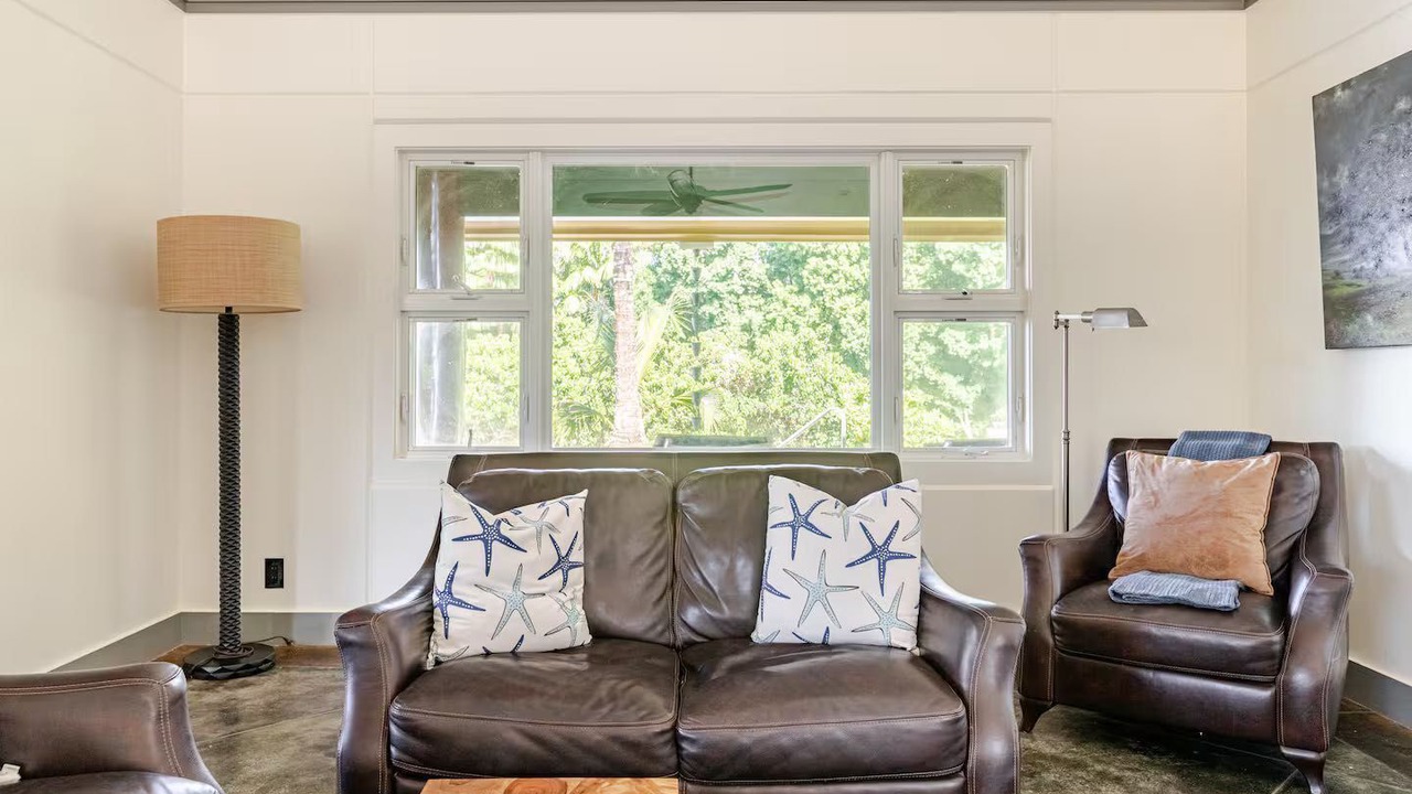 Photo of Livingroom in Pepeekeo