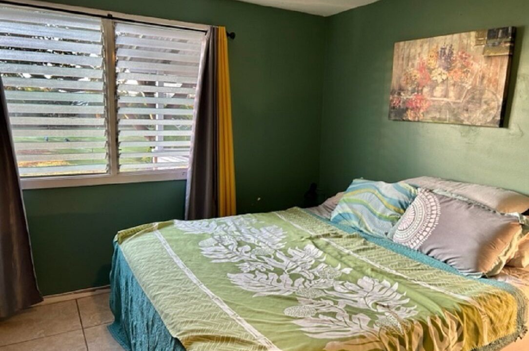 Photo of Bedroom in Diamond Head - Kapahulu - St. Louis
