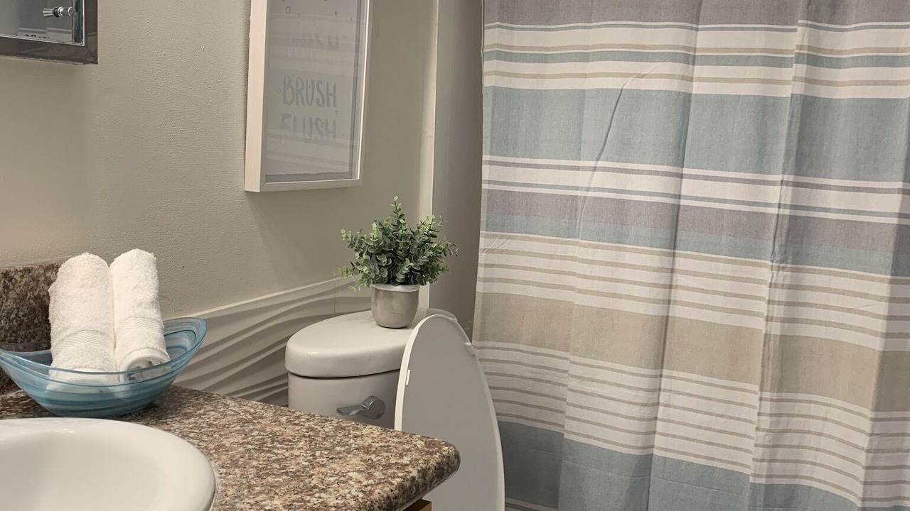 Photo of Bathroom in McCully - Moiliili