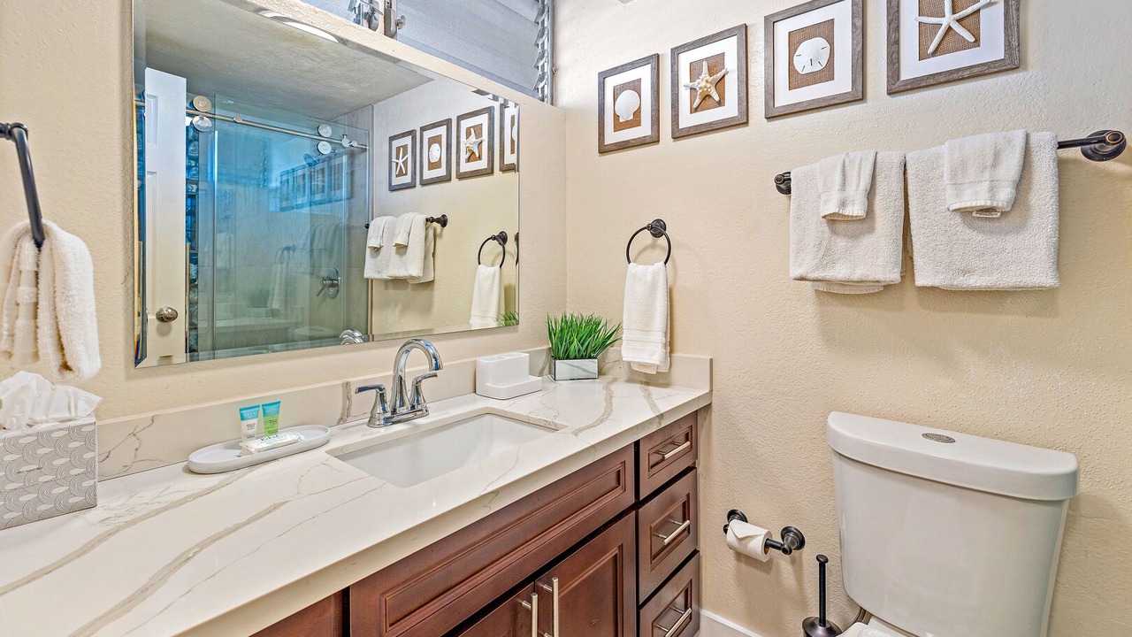 Photo of Bathroom in Napili-Honokowai