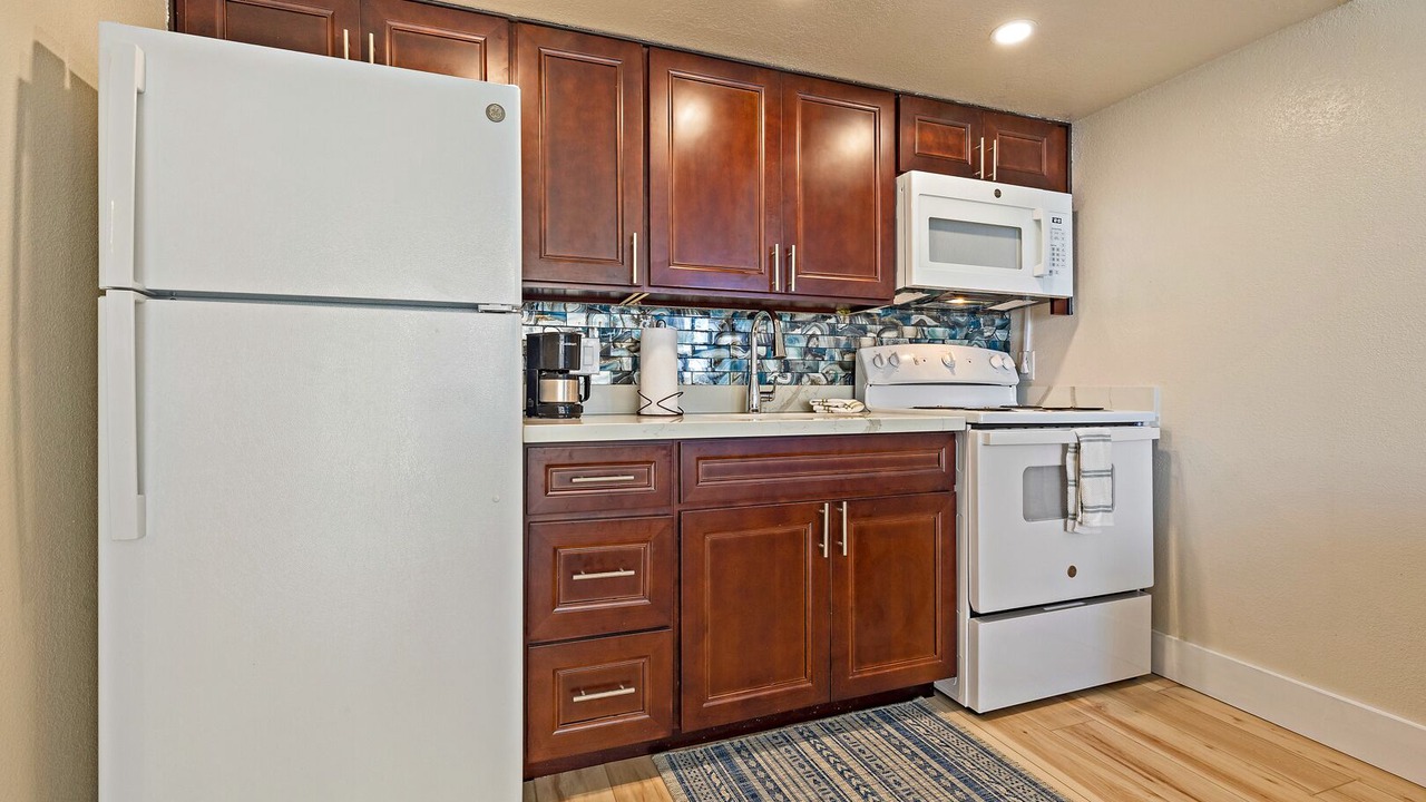 Photo of Kitchen in Napili-Honokowai