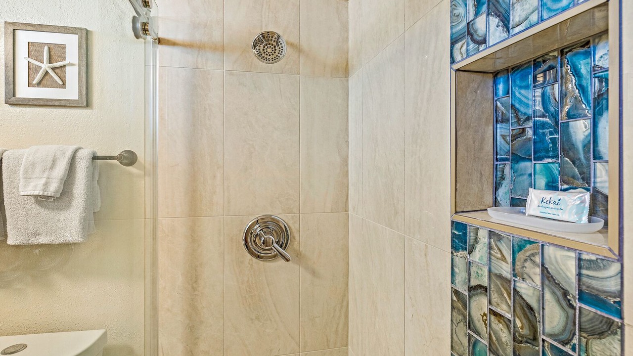 Photo of Bathroom in Napili-Honokowai
