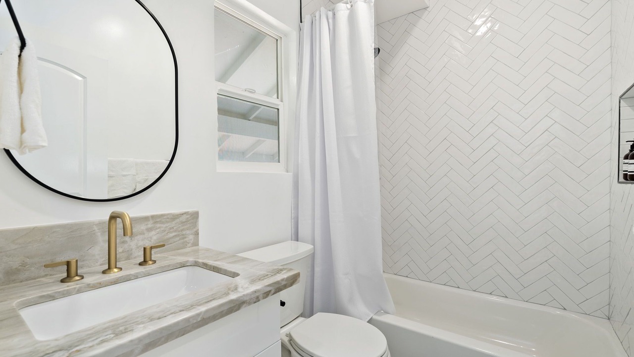Photo of Bathroom in Wahiawa