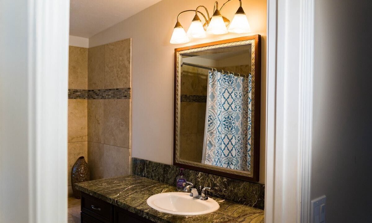 Photo of Bathroom in Laie