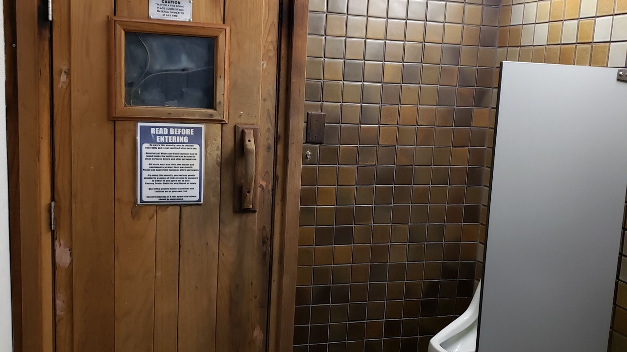 Photo of Bathroom in McCully - Moiliili