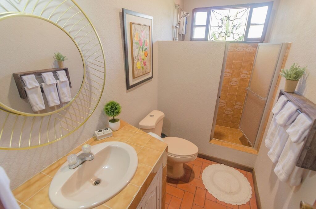 Photo of Bathroom in Kaneohe