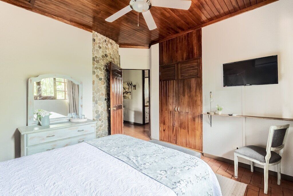 Photo of Bedroom in Kaneohe