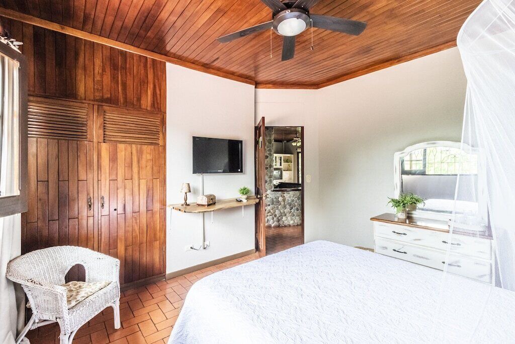 Photo of Bedroom in Kaneohe