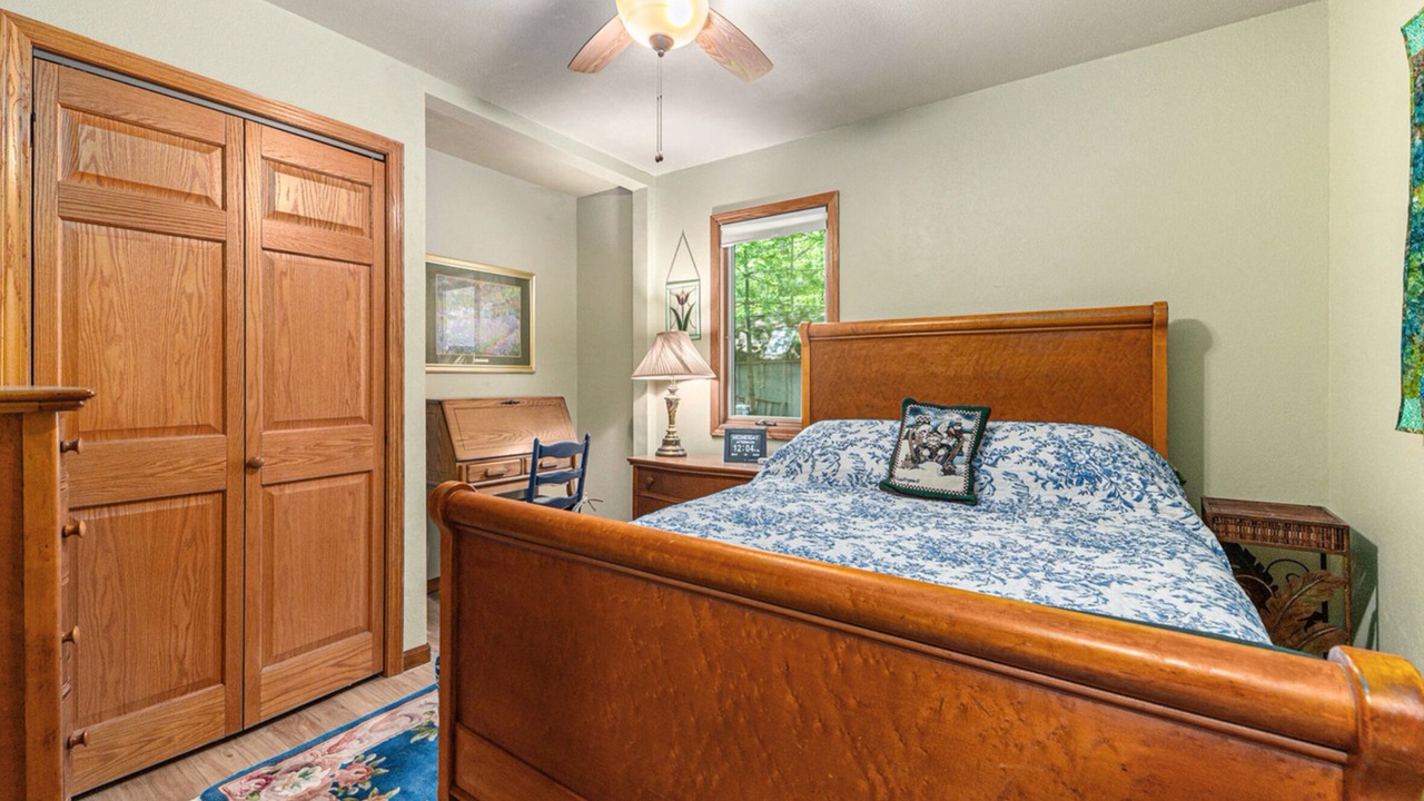 Photo of Bedroom in Lawton