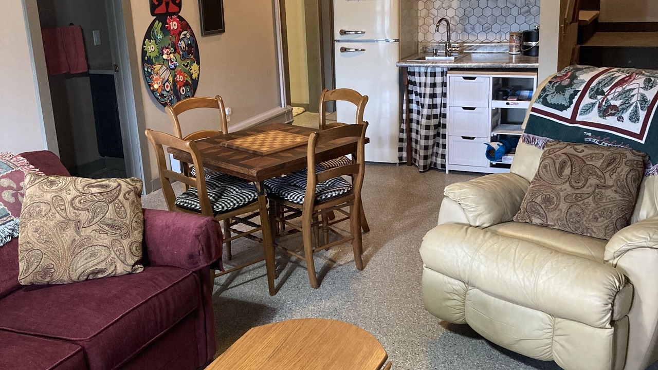 Photo of Livingroom in Lawton