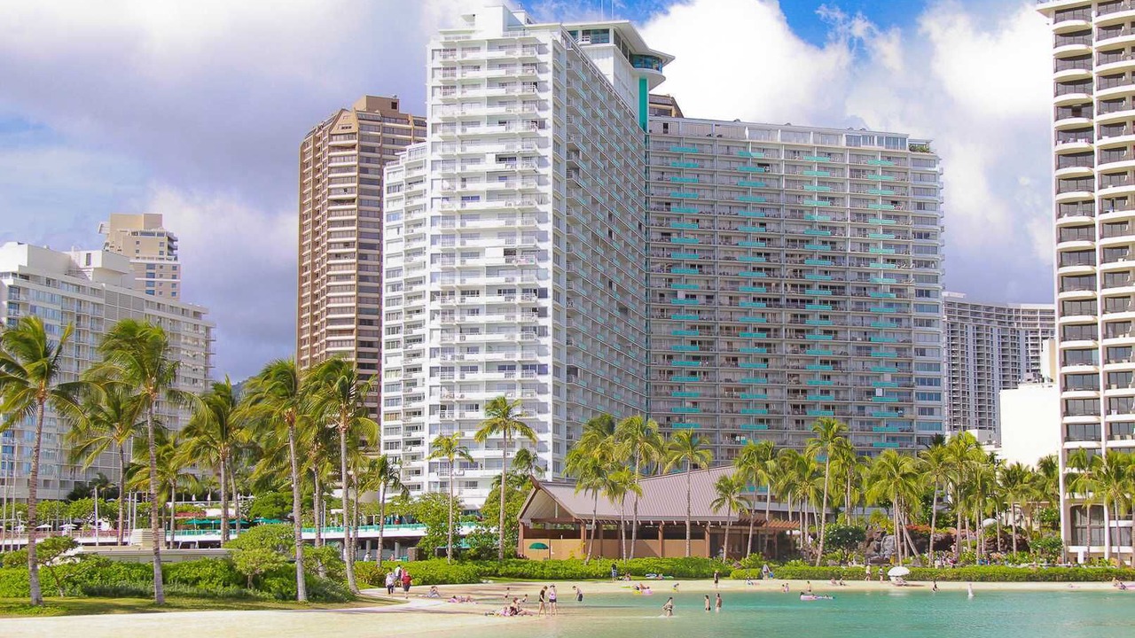 Photo of Others in Waikiki
