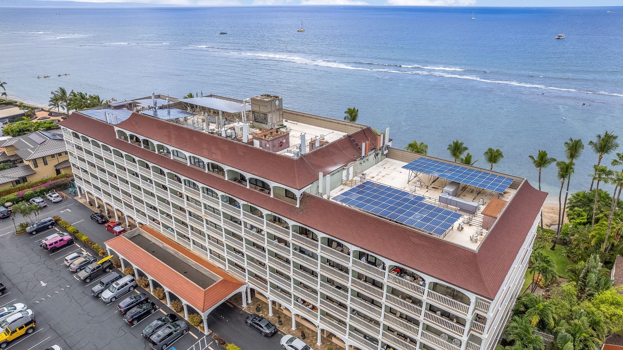 Photo of Outdoor in Historic Lahaina Front Street