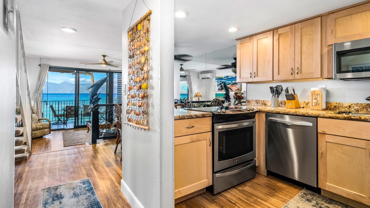 Photo of Kitchen in Kahana