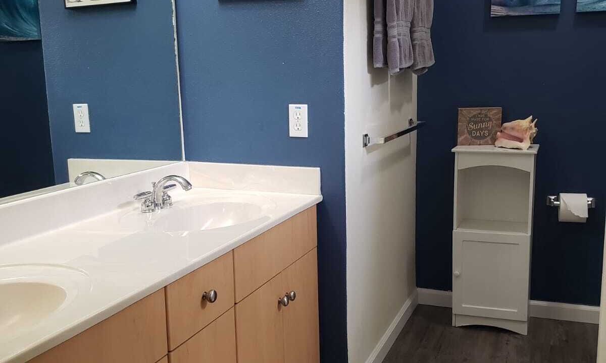 Photo of Bathroom in Mililani Mauka - Launani Valley