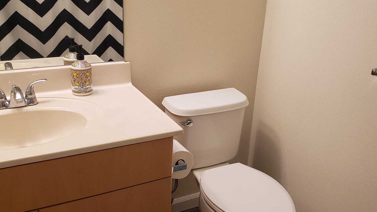 Photo of Bathroom in Mililani Mauka - Launani Valley