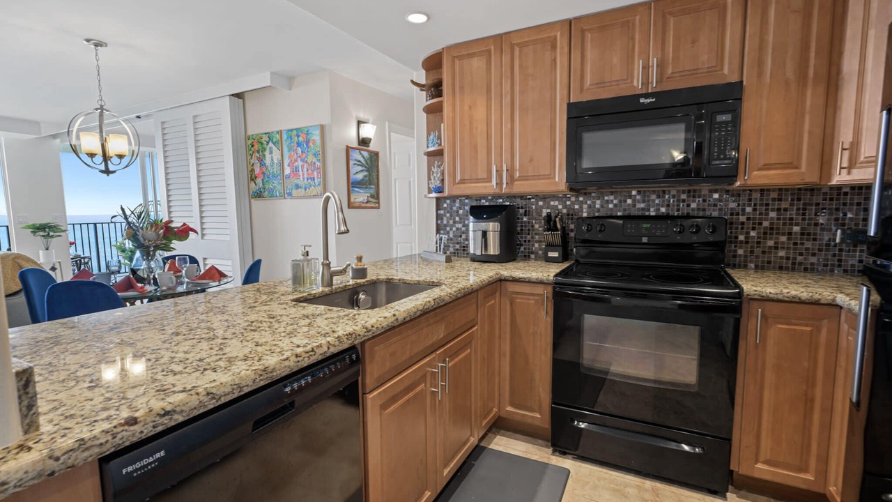 Photo of Kitchen in Kahana