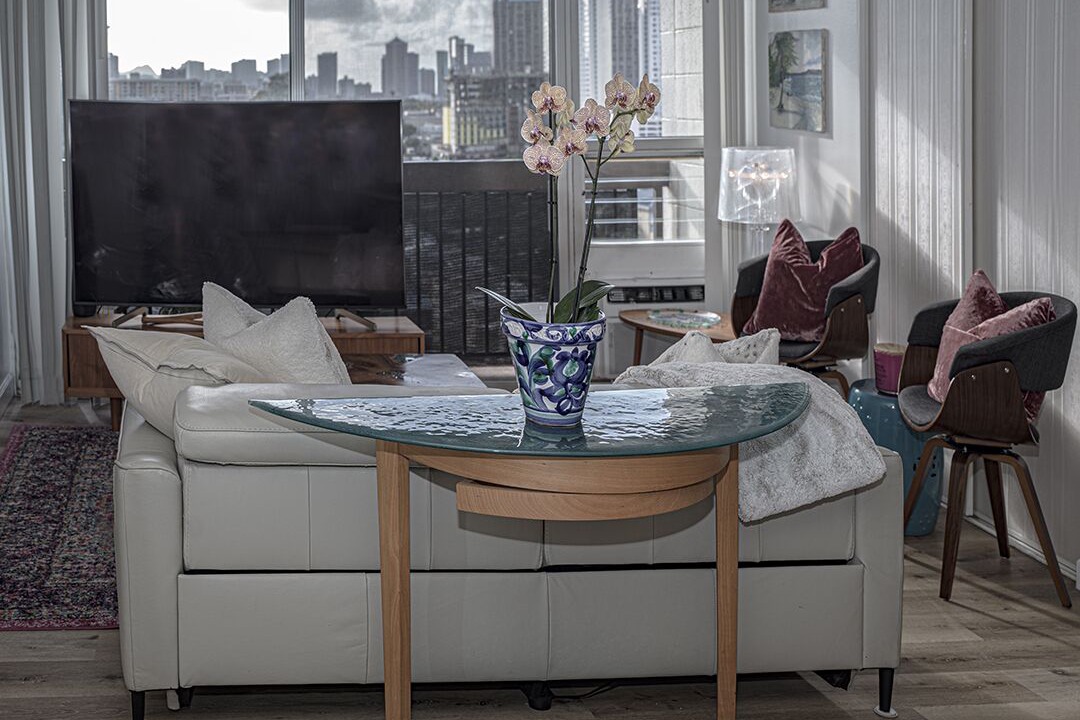Photo of Livingroom in Kalihi - Palama