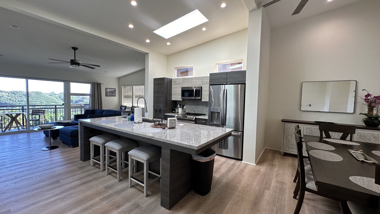 Photo of Kitchen in Moanalua