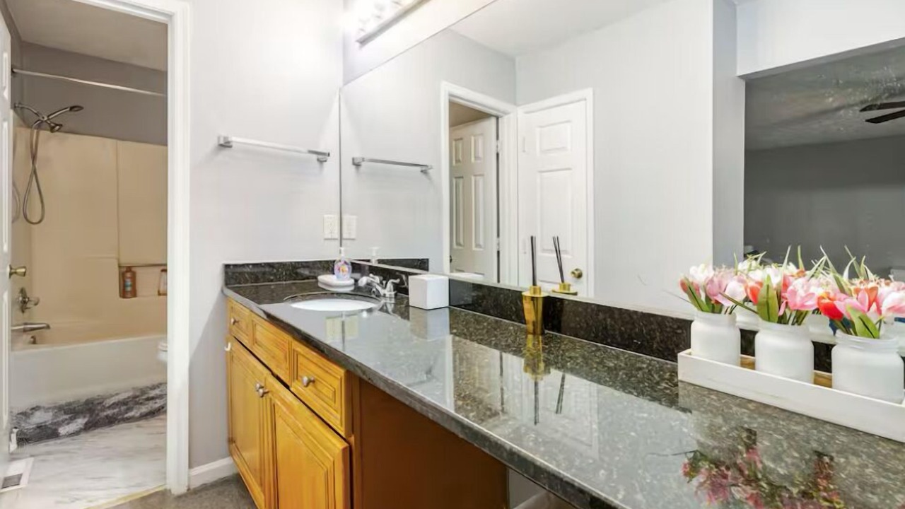 Photo of Bathroom in Smyrna