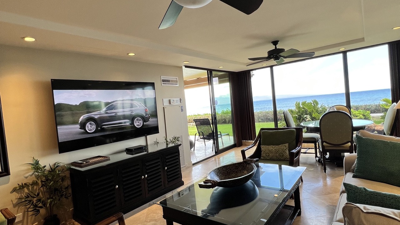 Photo of Livingroom in Lahaina