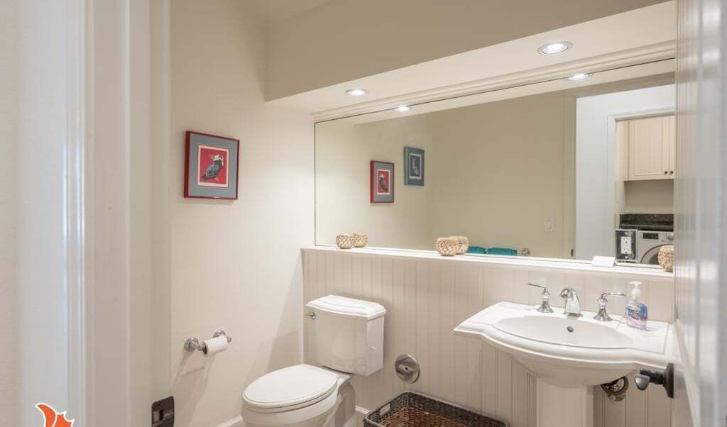 Photo of Bathroom in Kulalani