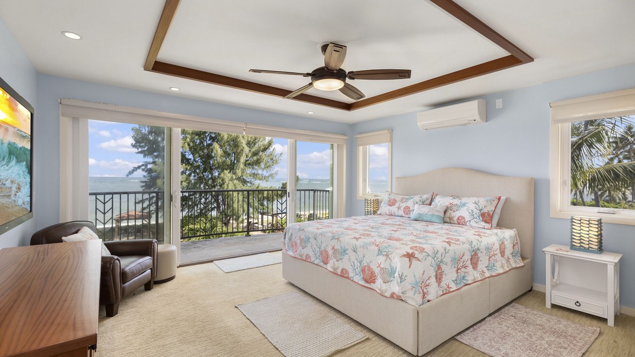 Photo of Livingroom in Waialua