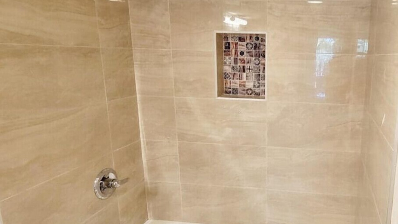Photo of Bathroom in Kihei