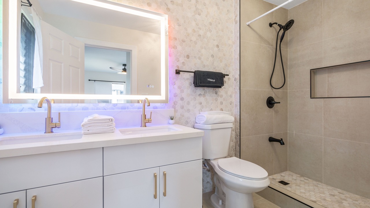 Photo of Bathroom in Wahiawa