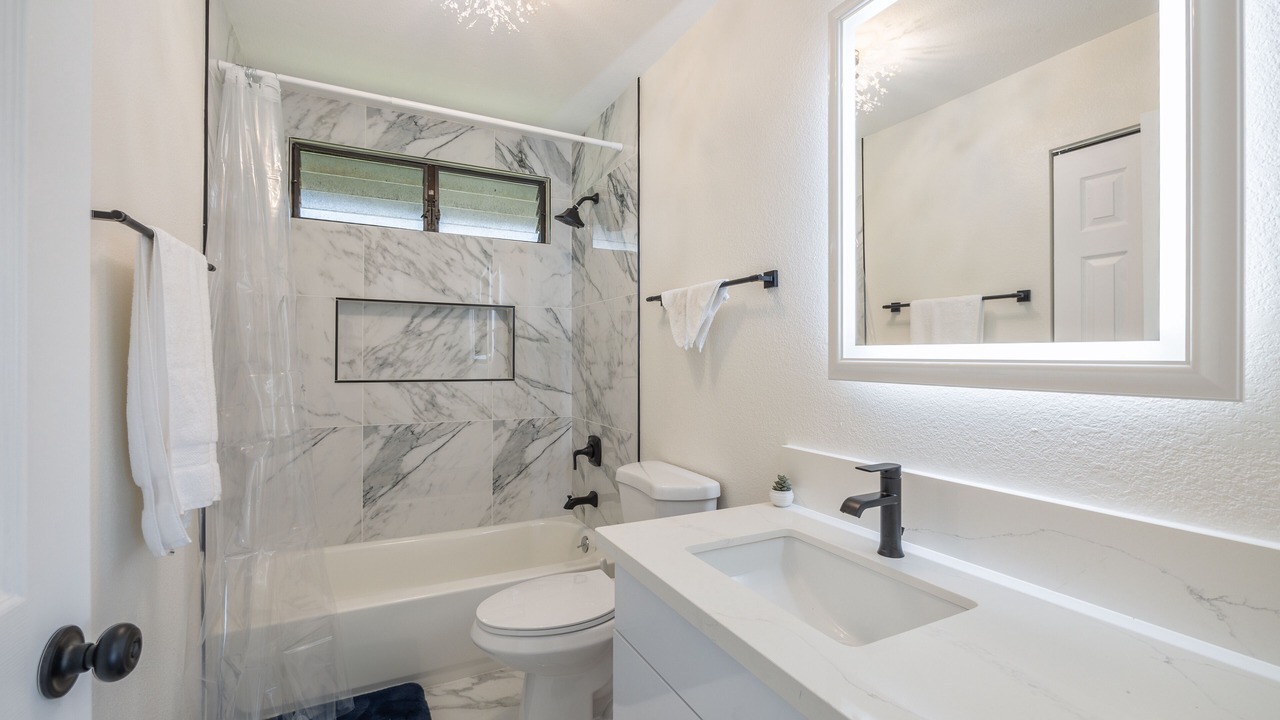 Photo of Bathroom in Wahiawa