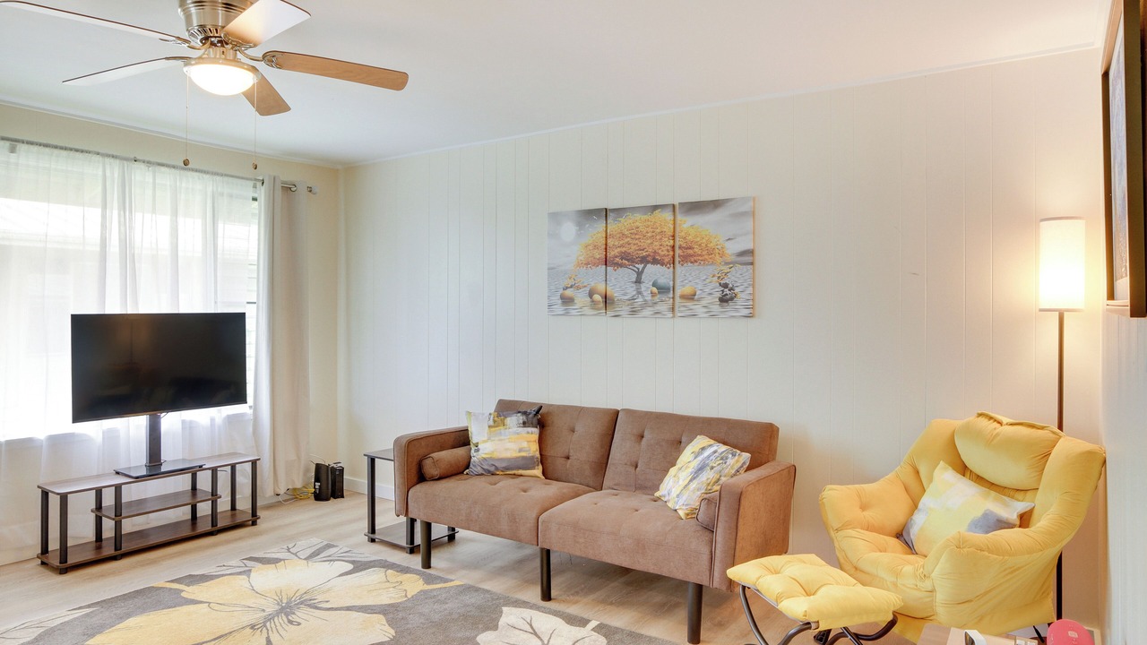 Photo of Livingroom in Hilo