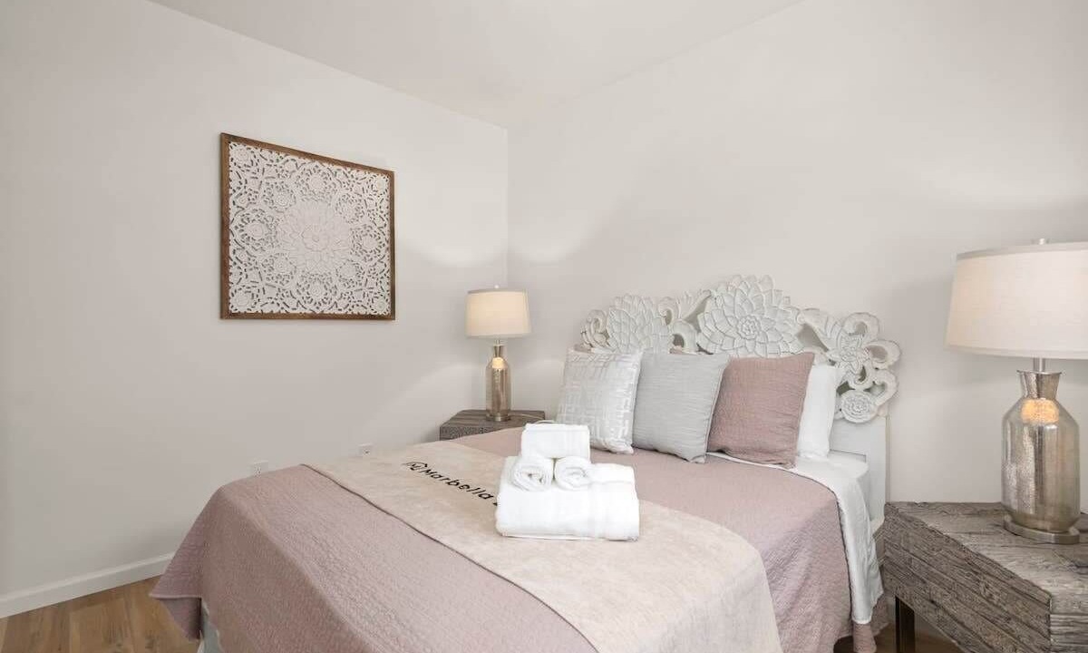 Photo of Bedroom in Makaha Valley
