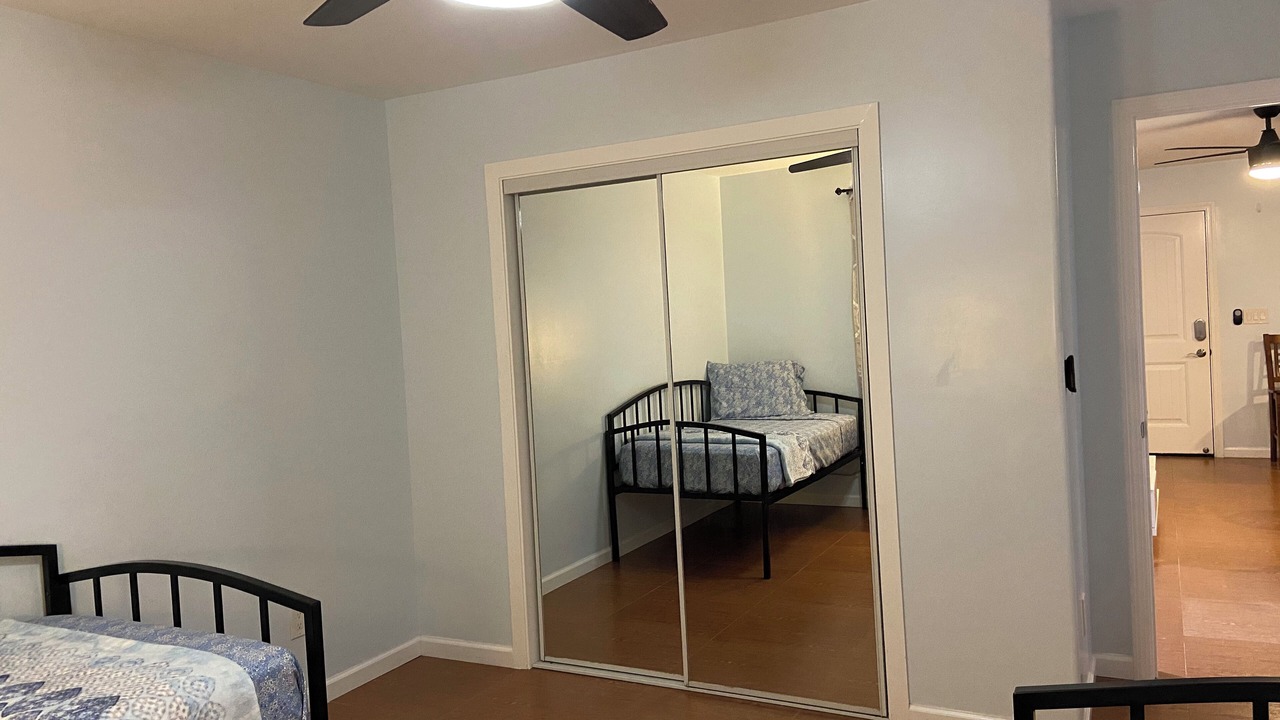 Photo of Bedroom in Kalihi - Palama
