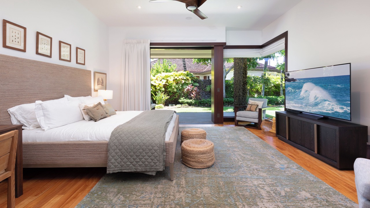Photo of Bedroom in Kaupulehu
