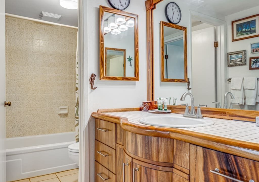 Photo of Bathroom in Kaunakakai